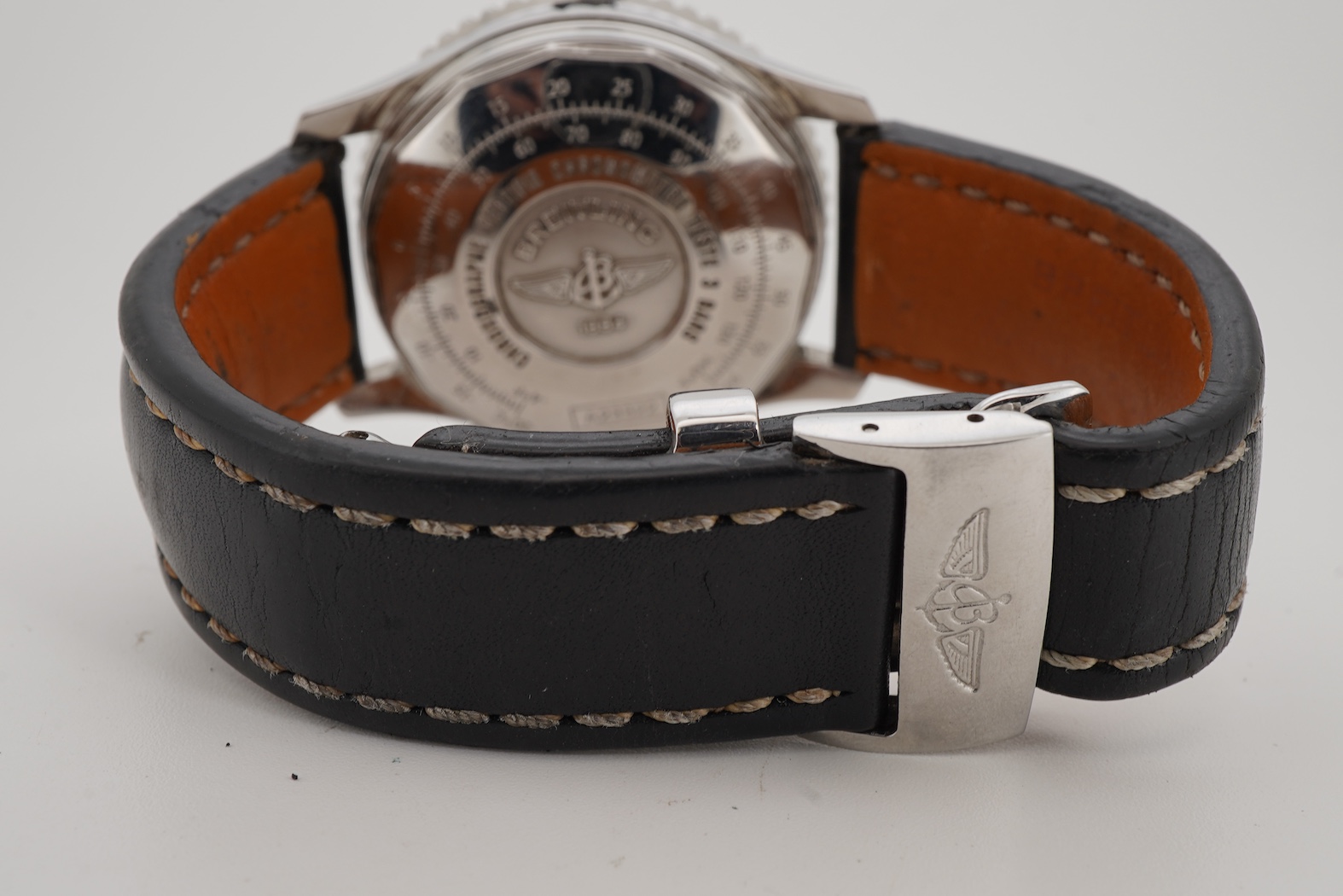 A gentleman's late 20th century stainless steel Breitling Chronometre Navitimer manual wind wrist watch